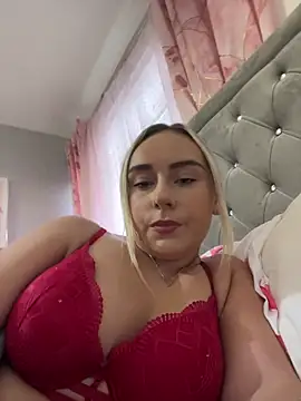 Snapshot of ScarletJ_ chatting on December 2025 10:55:02 AM ScarletJ online show from December 2025 10:55:02 AM