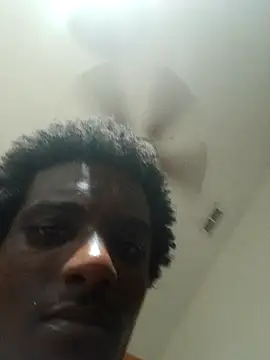 Snapshot of Teeskii_ chatting on December 2025 01:55:01 AM Teeskii online show from December 2025 01:55:01 AM