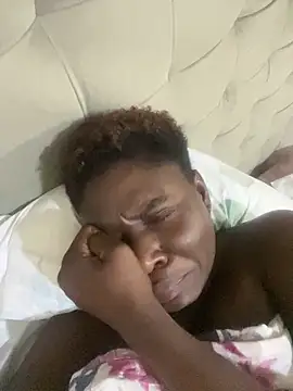 melaninpoppop online show from December 2025 01:01:02 AM