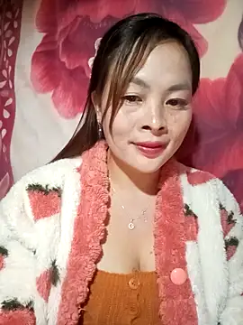 Snapshot of Mayly-s chatting on December 2025 11:48:01 AM Mayly-s online show from December 2025 11:48:01 AM