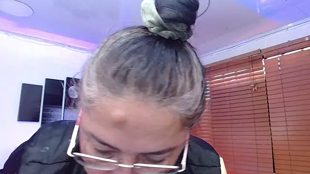 Snapshot of paola_xm chatting on March 2025 12:25:01 PM paola xm online show from March 2025 12:25:01 PM