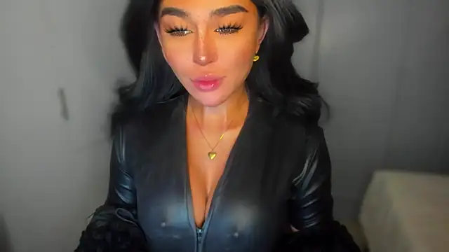 mxshemale ladyboy online show from December 2024 06:38:02 PM