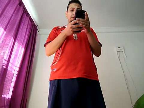 Snapshot of Einar-14 chatting on December 2025 09:00:01 PM Einar-14 online show from December 2025 09:00:01 PM