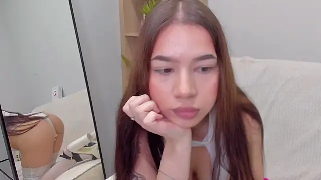 Snapshot of teasy_mimi chatting on December 2025 01:33:02 AM teasy mimi online show from December 2025 01:33:02 AM