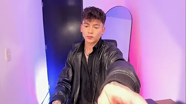 Axel InkShade  online show from December 2025 03:26:02 AM