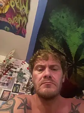 southernhelle online show from December 2025 01:23:02 AM