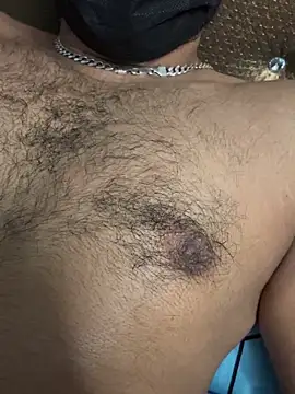 hotyindiaan online show from December 2025 10:17:02 PM