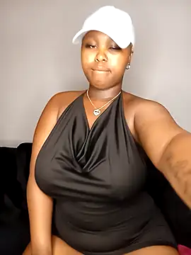 queen serves online show from December 2025 04:35:02 PM