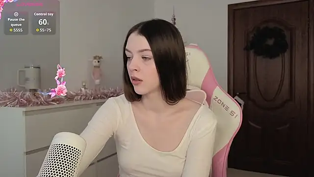 Wonder Bella  online show from December 2025 01:03:01 AM