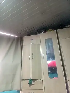 Flaka 420 online show from December 2025 07:32:01 PM