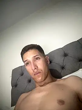 martasantiheter online show from December 2025 04:42:02 AM