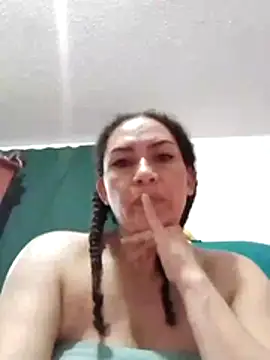 Adelgey-Michel online show from December 2025 03:26:02 AM