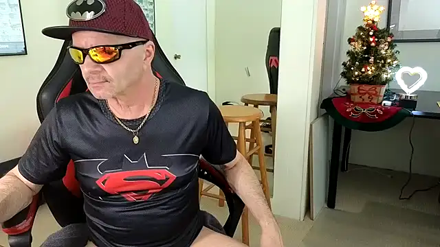 hotdadbod online show from December 2024 09:20:01 PM