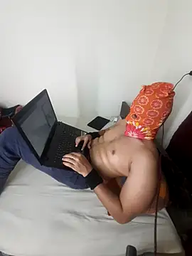 Amit4younaughty online show from March 2025 04:06:02 PM