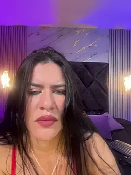 Zafira Alabi online show from December 2025 07:42:02 PM