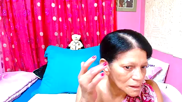 SLUTTYROXY online show from January 2025 05:34:01 PM