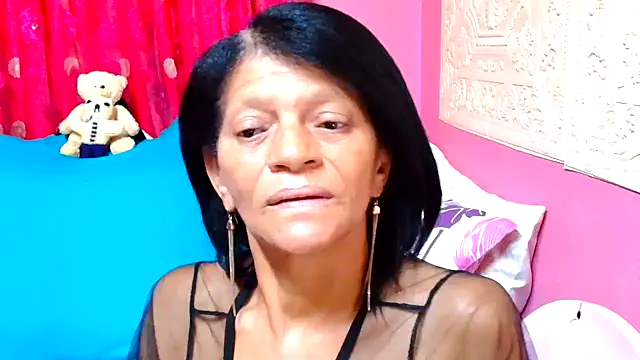 SLUTTYROXY online show from January 2025 05:12:02 PM