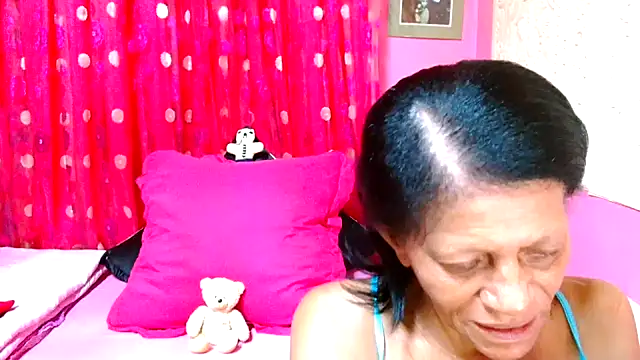 SLUTTYROXY online show from January 2025 03:37:02 AM