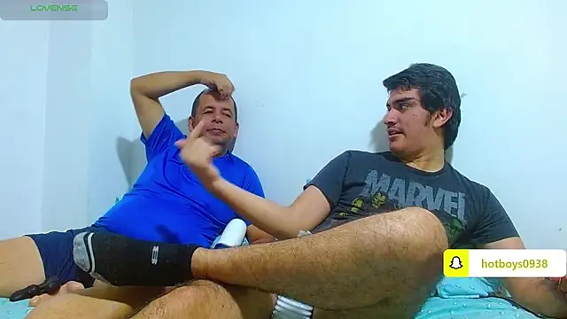 Snapshot of biglatin80 chatting on November 2025 02:46:02 AM biglatin80 online show from November 2025 02:46:02 AM