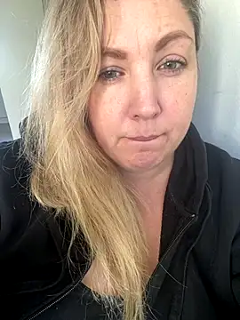 Snapshot of Anna_Alexa chatting on November 2025 10:21:01 AM Anna Alexa online show from November 2025 10:21:01 AM