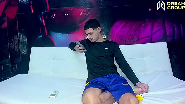 AmazingPartys online show from November 2025 07:41:02 PM