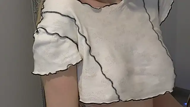 JuliaJuliette online show from February 2025 11:53:01 PM