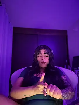 Snapshot of Naiara_sex chatting on November 2025 06:02:01 AM Naiara sex online show from November 2025 06:02:01 AM