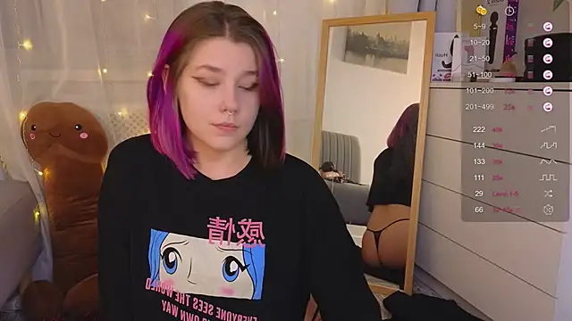 Mira Falls online show from December 2024 08:50:02 AM