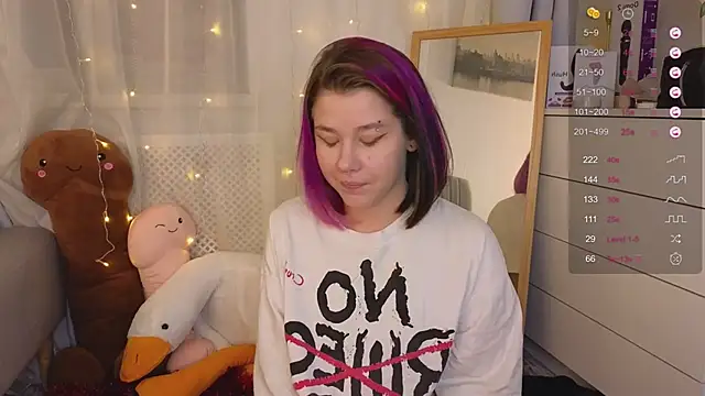 Mira Falls online show from December 2024 07:11:02 AM