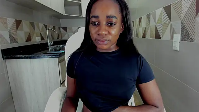 cristaaalclocks1 online show from January 2025 01:49:01 PM