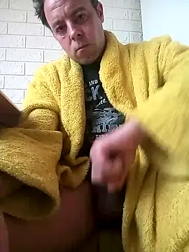Snapshot of david_geam chatting on December 2024 10:27:02 AM david geam online show from December 2024 10:27:02 AM