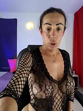 YOURSDEBORA online show from December 2024 07:10:01 PM
