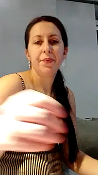 lolyforyou online show from December 2025 08:18:01 AM