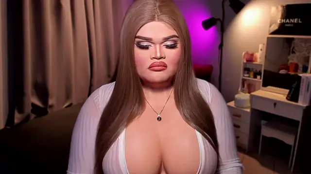 KarolinaThompson online show from December 2024 06:59:01 PM