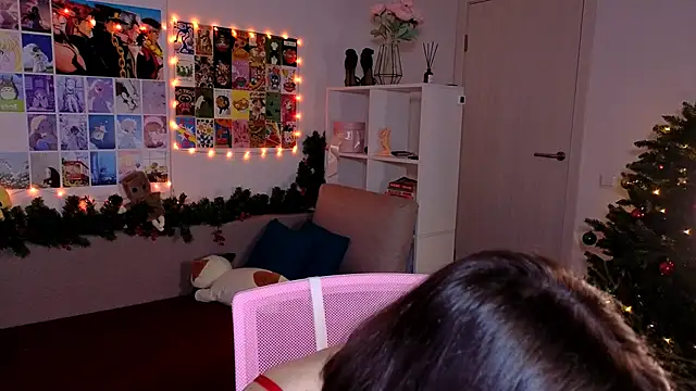 Snapshot of MilenaSaint chatting on December 2024 02:35:02 AM MilenaSaint online show from December 2024 02:35:02 AM