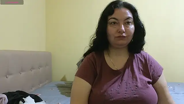 BBW MILF 4U online show from February 2025 06:40:01 AM