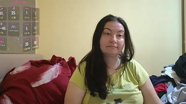 BBW MILF 4U online show from March 2025 09:44:02 AM