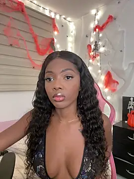 Snapshot of Vane_Rossee chatting on October 2025 11:27:01 PM Vane Rossee online show from October 2025 11:27:01 PM