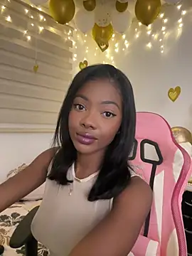 Snapshot of Vane_Rossee chatting on November 2025 11:58:01 PM Vane Rossee online show from November 2025 11:58:01 PM