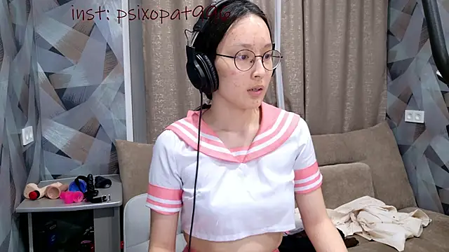 aliiiiiina online show from September 2025 08:00:02 PM