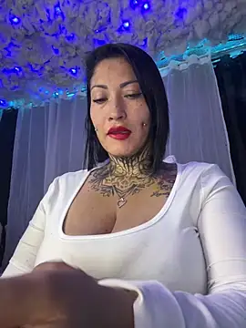 Natasha boobs latina online show from January 2025 05:12:02 AM