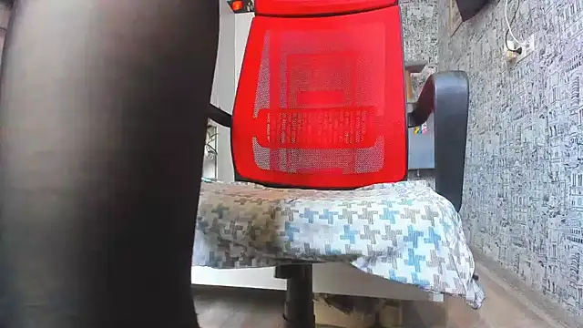 DUSSY PUSSY online show from December 2024 07:36:02 AM