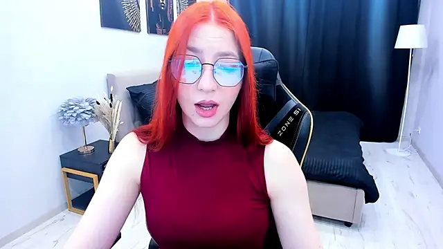 Snapshot of _FireInMySoul_ chatting on November 2025 07:30:01 PM FireInMySoul online show from November 2025 07:30:01 PM