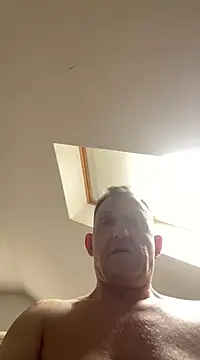 Vlad200472 online show from December 2024 10:39:01 AM