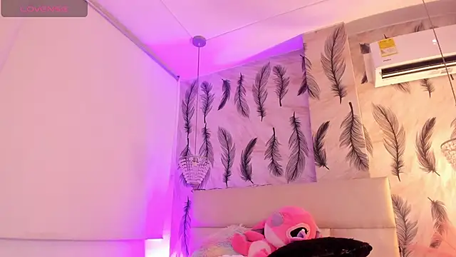 Vivi prinncess online show from November 2025 10:32:02 PM