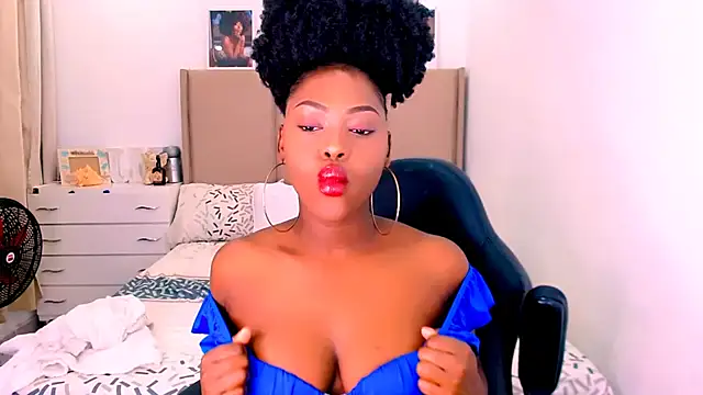 mabelhotfu1 online show from December 2024 01:03:01 AM