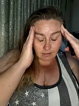 Snapshot of Iceprincess2bad4u chatting on January 2025 06:04:02 PM Iceprincess2bad4u online show from January 2025 06:04:02 PM