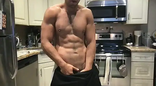 BigGuyMuscle online show from January 2025 06:18:01 PM