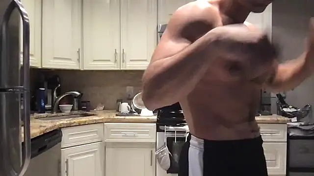 BigGuyMuscle online show from January 2025 07:48:02 PM