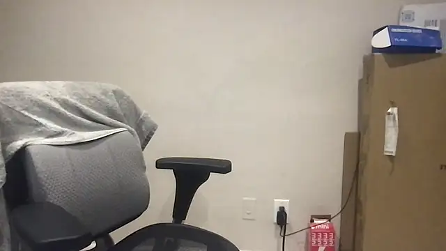 BigGuyMuscle online show from February 2025 07:37:01 AM